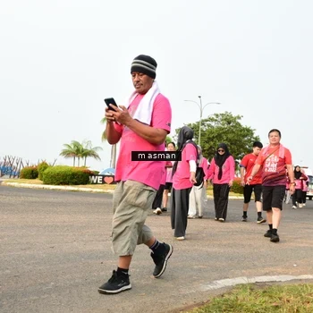 Runner Photo 8860662