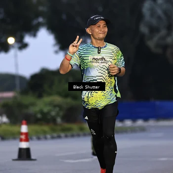 Runner Photo 8860674