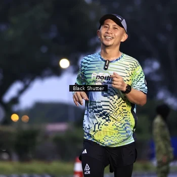 Runner Photo 8860699
