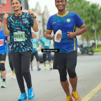 Runner Photo 8860717