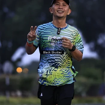 Runner Photo 8860724