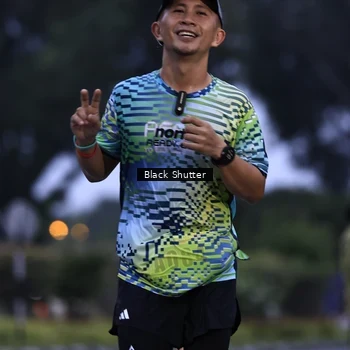 Runner Photo 8860725
