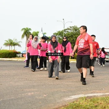 Runner Photo 8860732