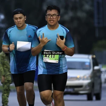 Runner Photo 8860737