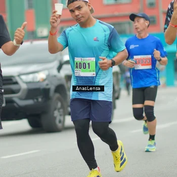 Runner Photo 8860779