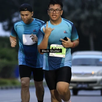 Runner Photo 8860783