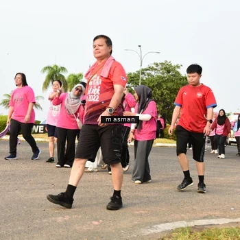 Runner Photo 8860789