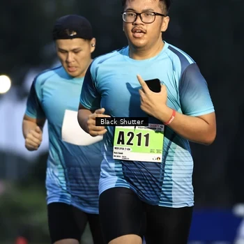 Runner Photo 8860863