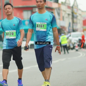Runner Photo 8860912
