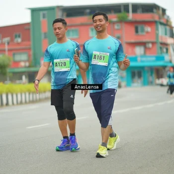 Runner Photo 8861047