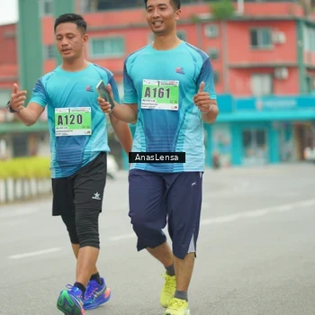 Runner Photo 8861066