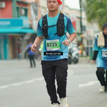 Runner Photo 8861151