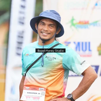 Runner Photo 8861158