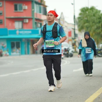 Runner Photo 8861162