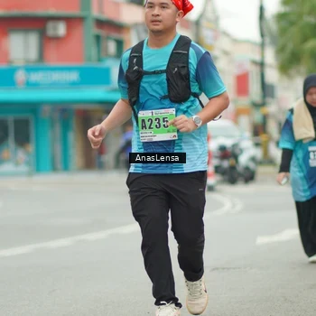 Runner Photo 8861167