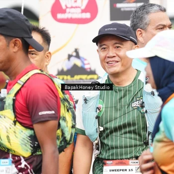 Runner Photo 8861171