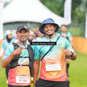Runner Photo 8861174