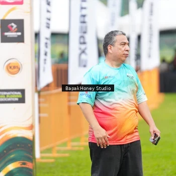 Runner Photo 8861180