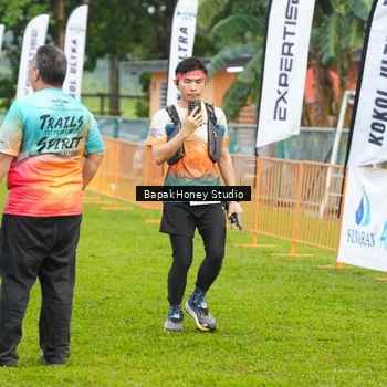 Runner Photo 8861187