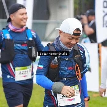 Runner Photo 8861188