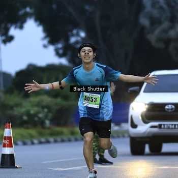 Runner Photo 8861229