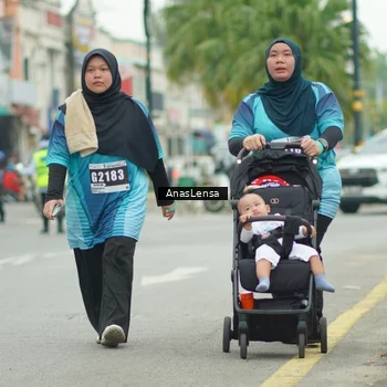 Runner Photo 8861275