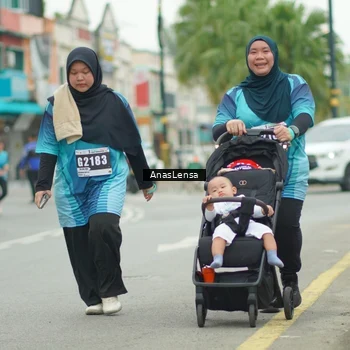 Runner Photo 8861281