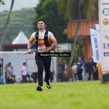 Runner Photo 8861303