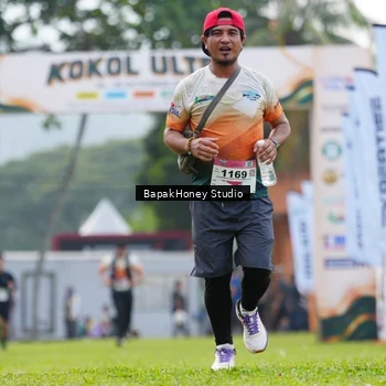 Runner Photo 8861311