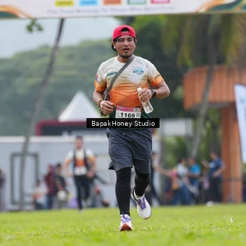 Runner Photo 8861313