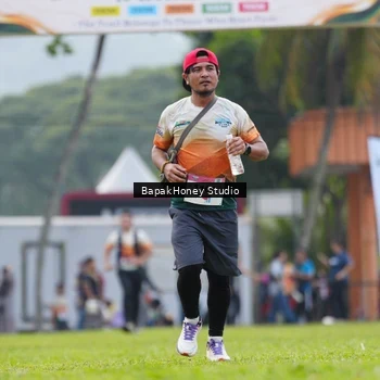 Runner Photo 8861314