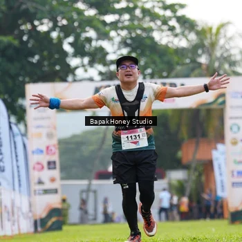 Runner Photo 8861331
