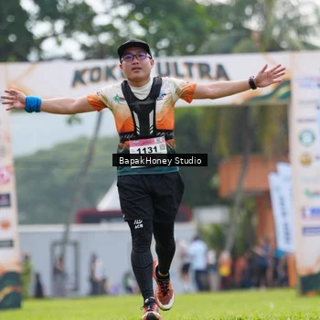 Runner Photo 8861334