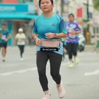 Runner Photo 8861348