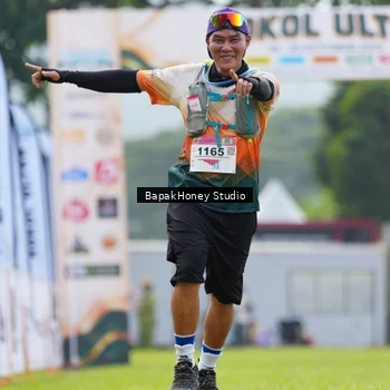Runner Photo 8861363
