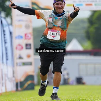 Runner Photo 8861364