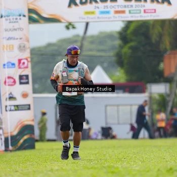 Runner Photo 8861374
