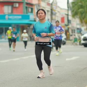 Runner Photo 8861398