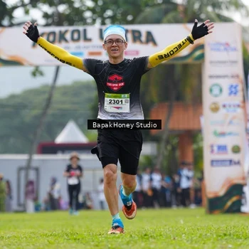 Runner Photo 8861405