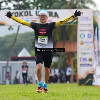 Runner Photo 8861406