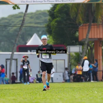 Runner Photo 8861420