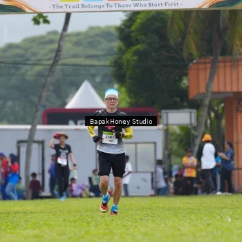 Runner Photo 8861441