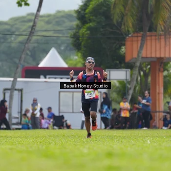 Runner Photo 8861443