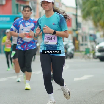 Runner Photo 8861464