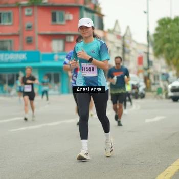 Runner Photo 8861473