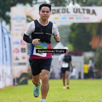 Runner Photo 8861505