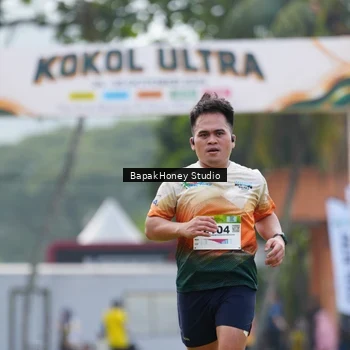 Runner Photo 8861525