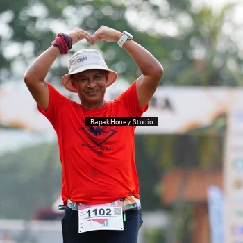 Runner Photo 8861549