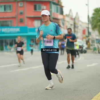 Runner Photo 8861554