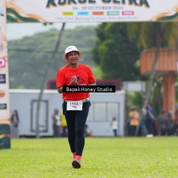Runner Photo 8861563